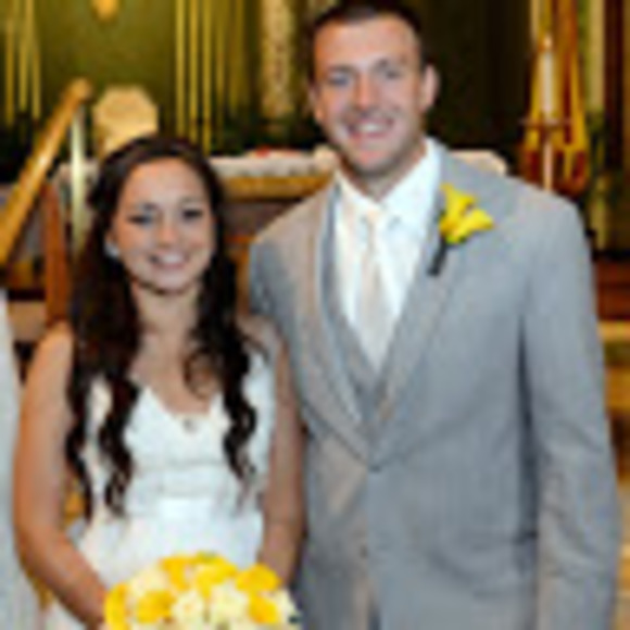 Meet your Posher, Mailynn - Picture 1 of 1